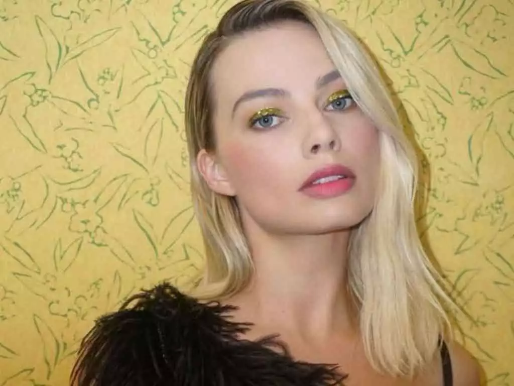 Margot robbie net worth